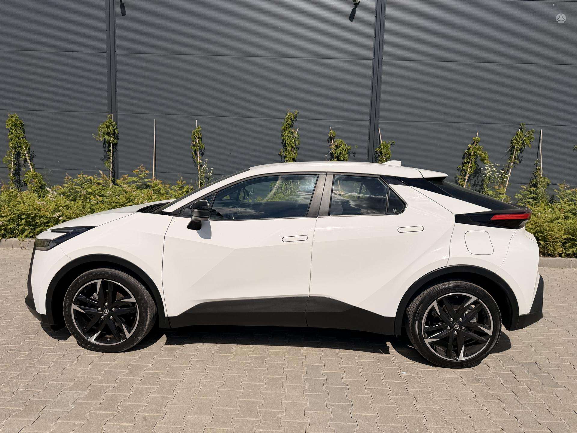 Toyota C-HR nuotrauka 6