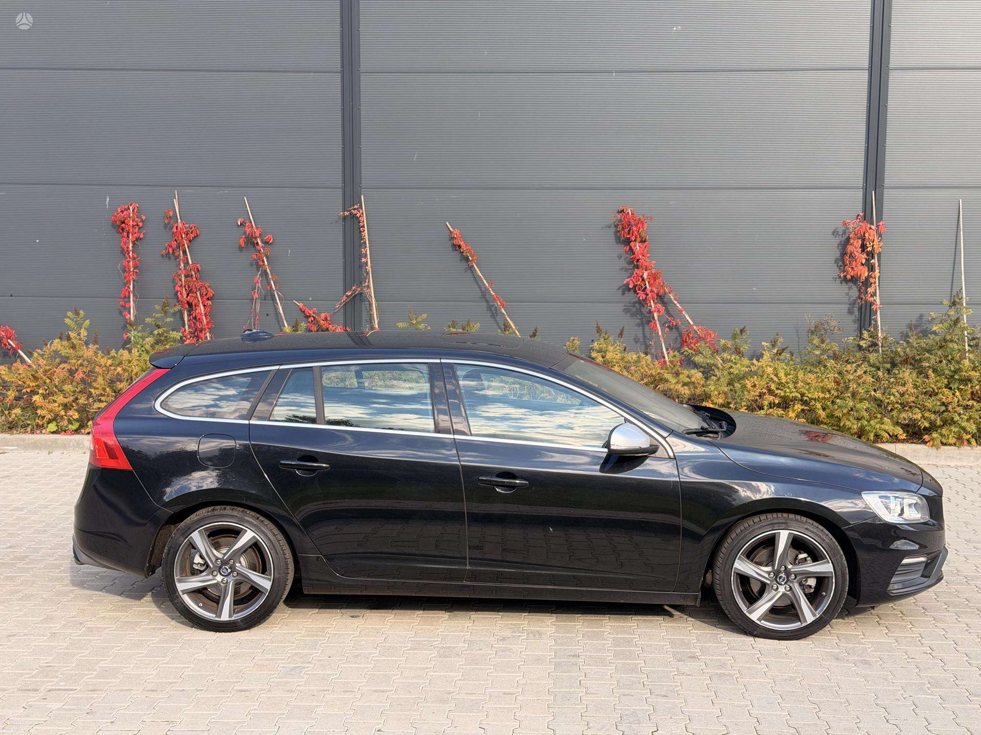 Volvo V60 nuotrauka 7