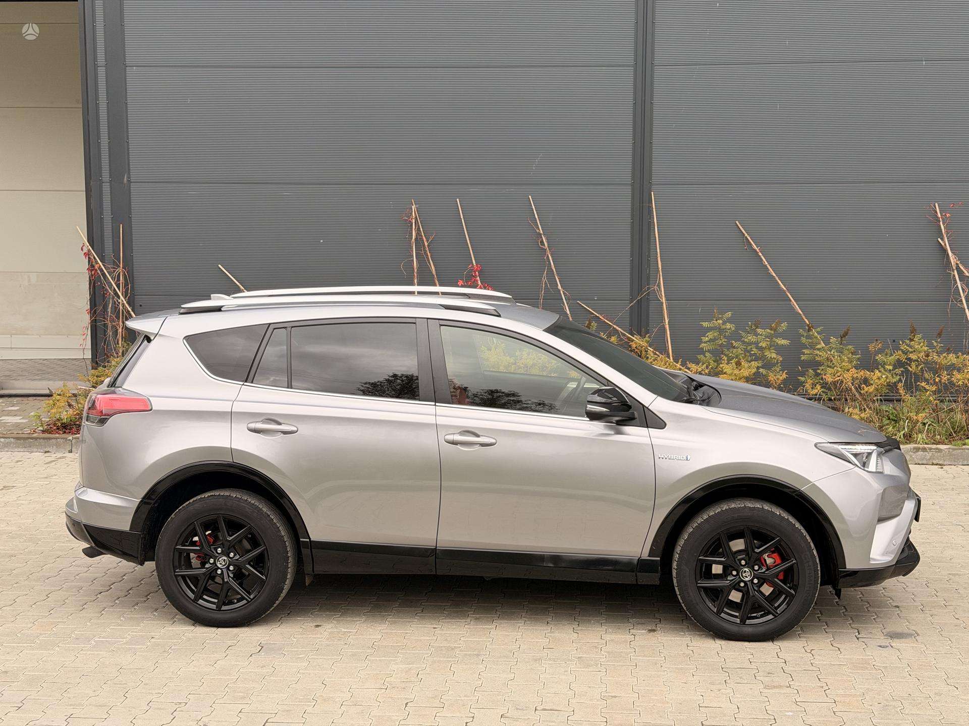 Toyota RAV4 nuotrauka 7