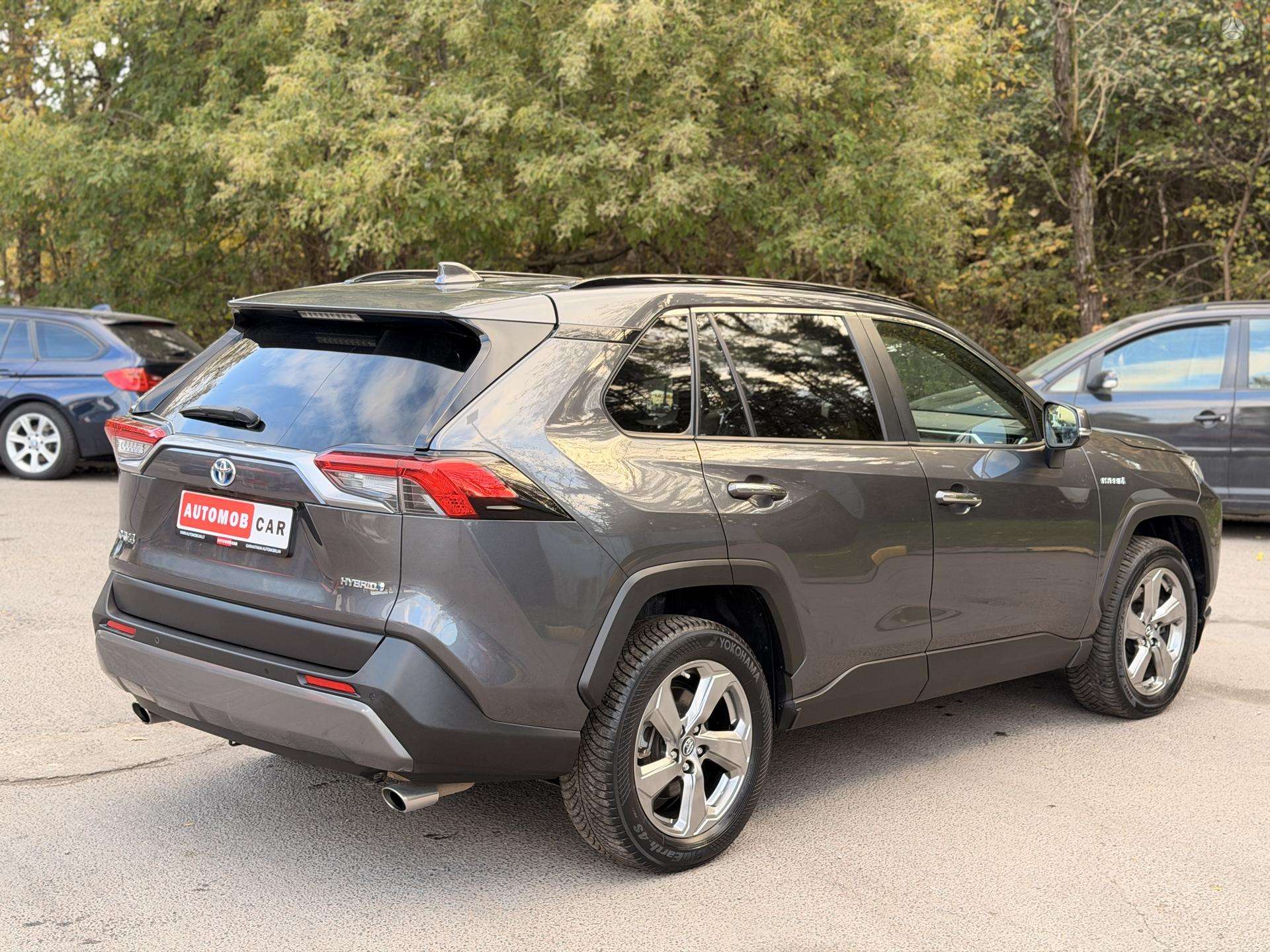 Toyota RAV4 nuotrauka 8