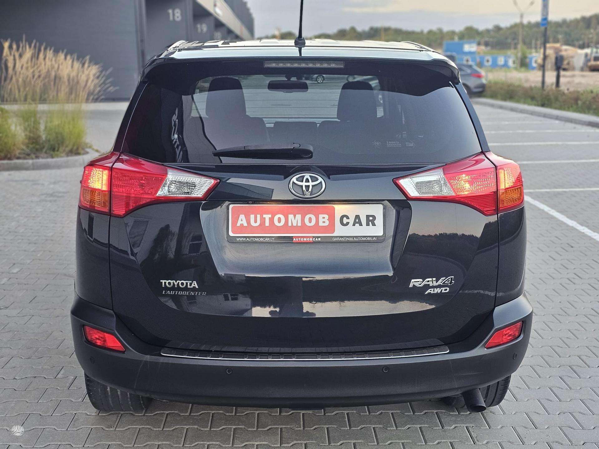 Toyota RAV4 nuotrauka 6