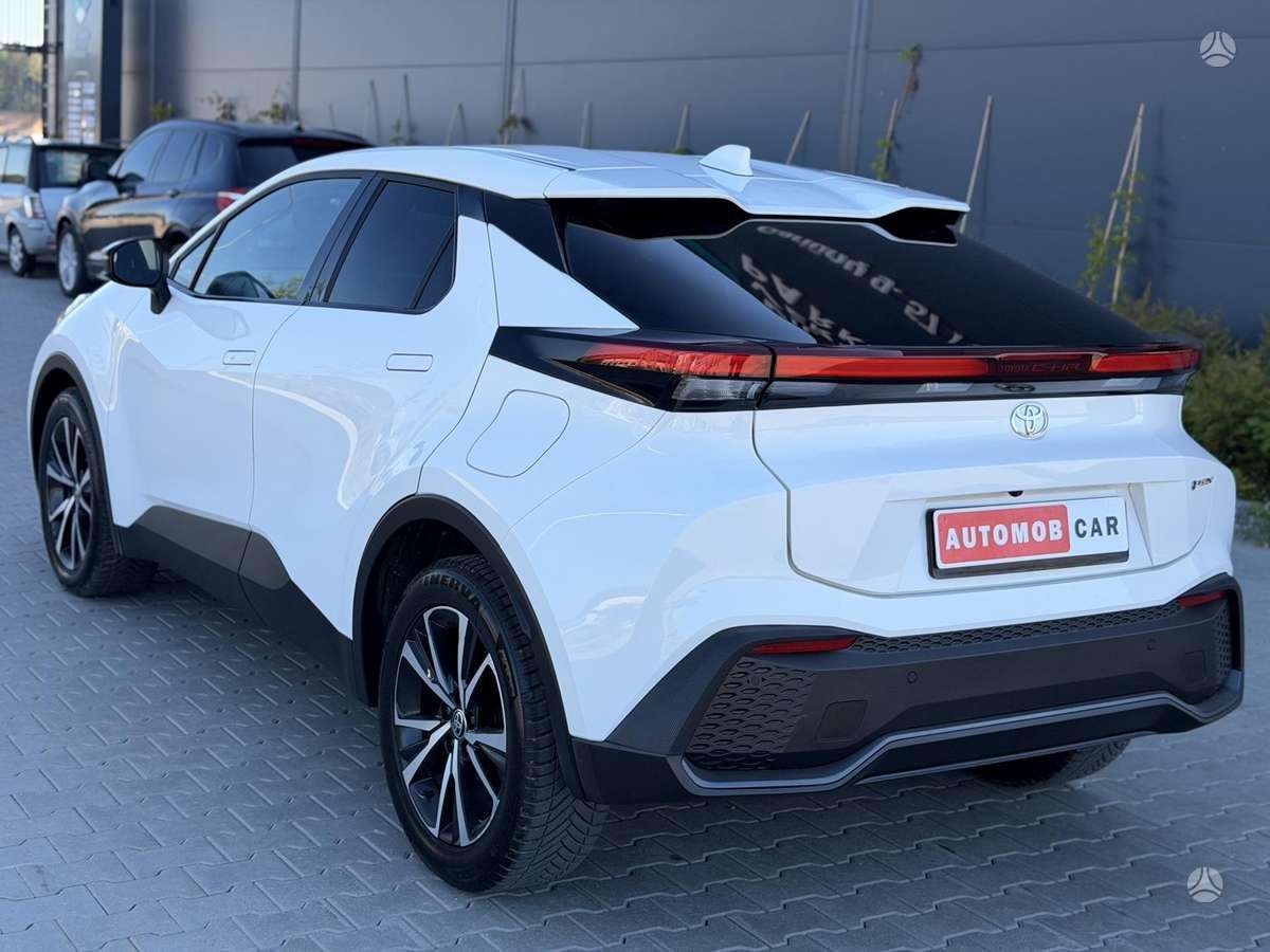 Toyota C-HR nuotrauka 8