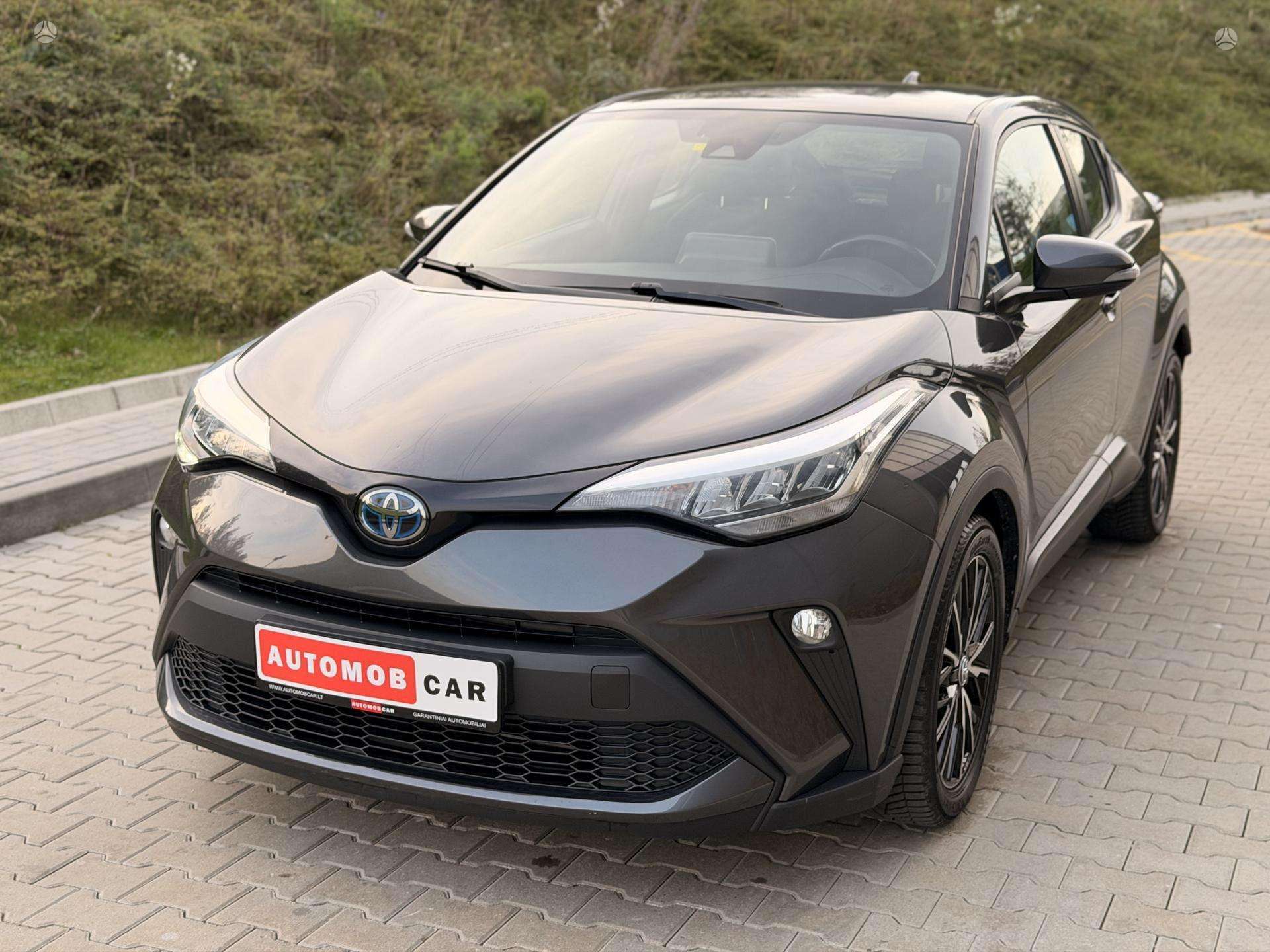 Toyota C-HR nuotrauka 1 iš 31