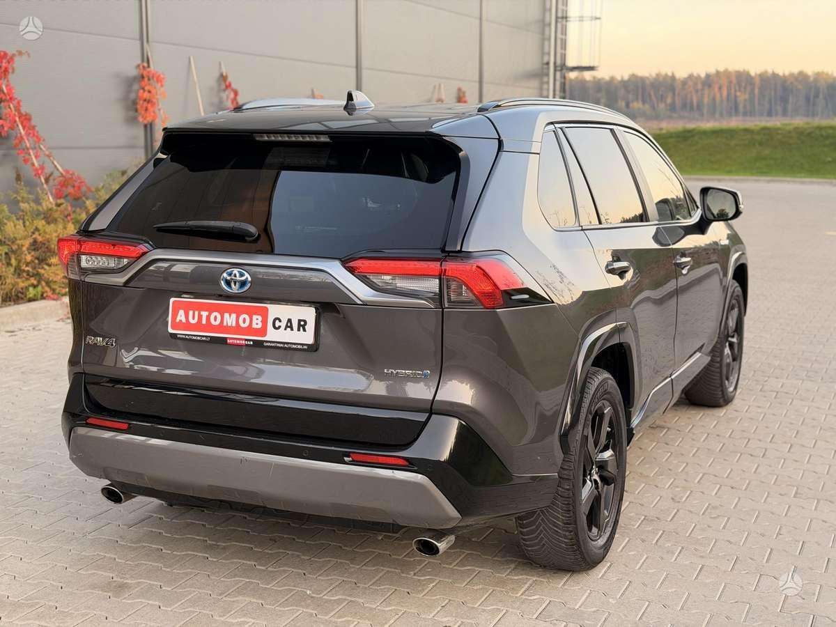 Toyota RAV4 nuotrauka 8