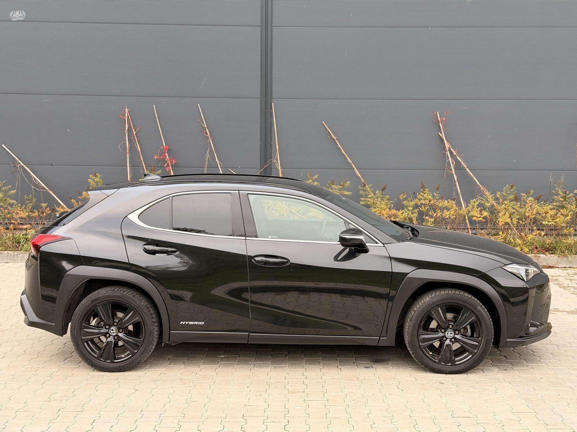 Lexus UX 250h nuotrauka 7