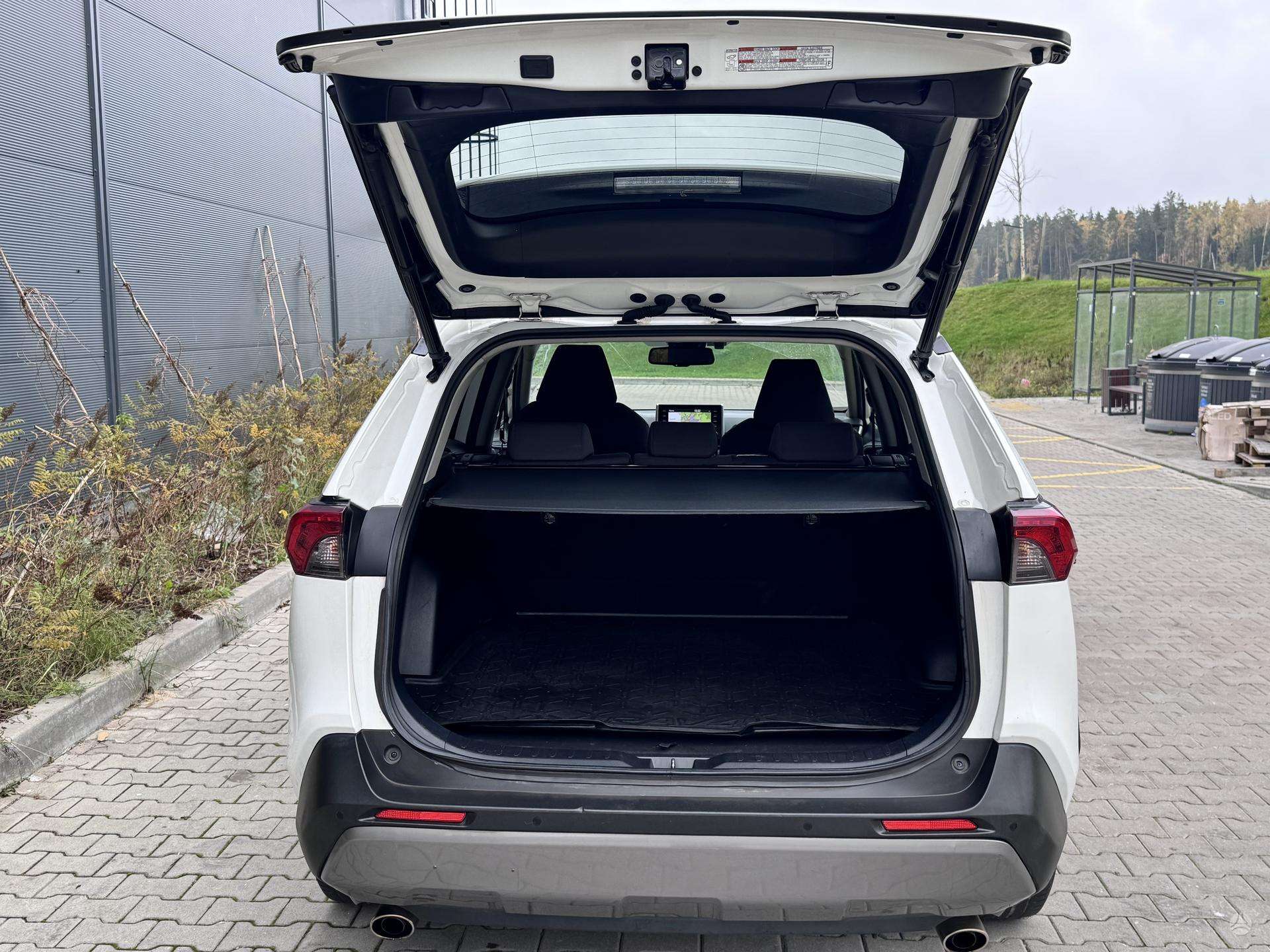 Toyota RAV4 nuotrauka 7