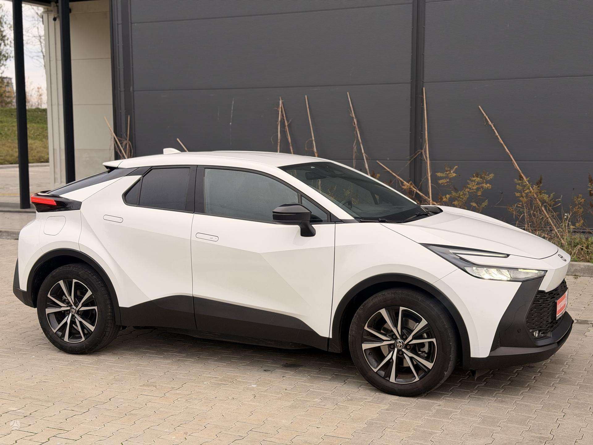 Toyota C-HR nuotrauka 7