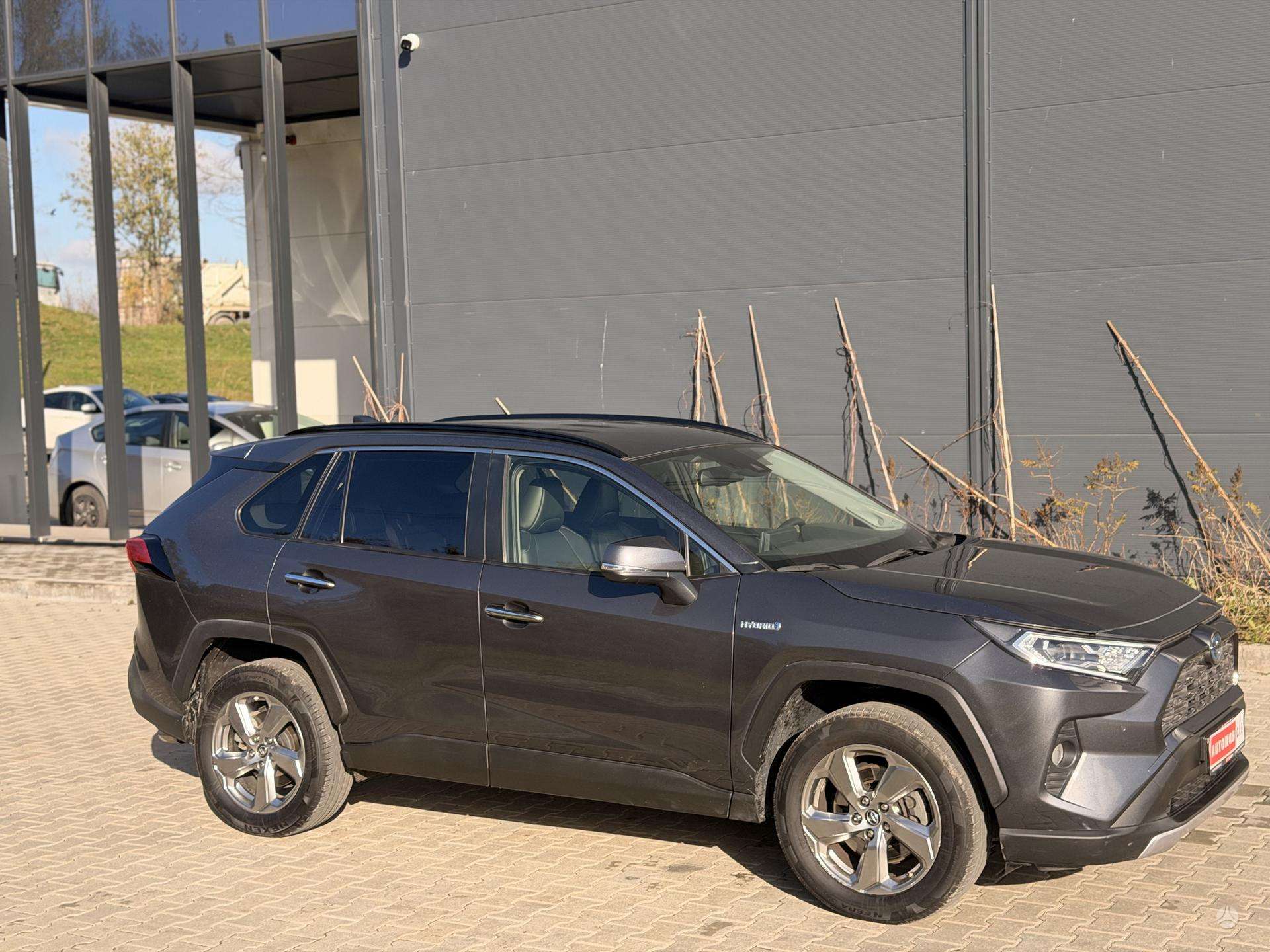 Toyota RAV4 nuotrauka 6