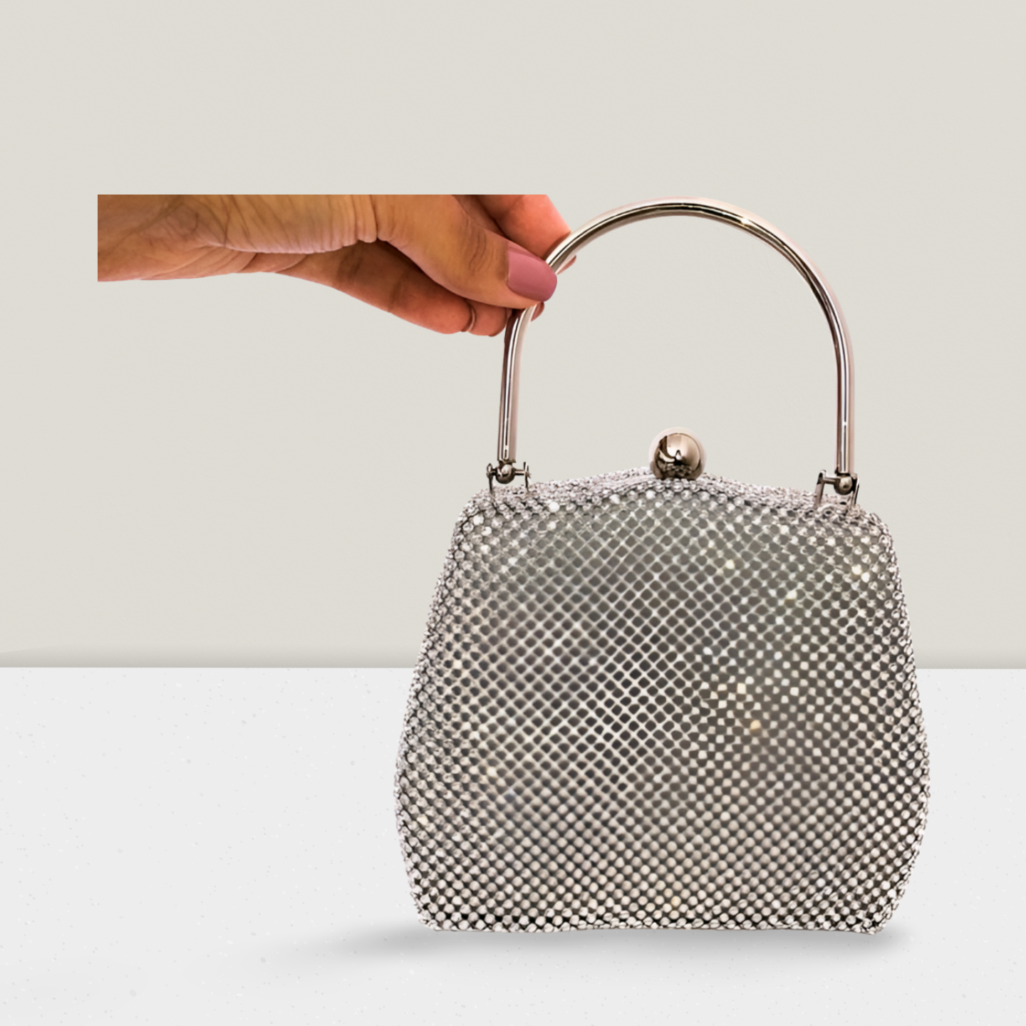 Clutch prata alcinha strass
