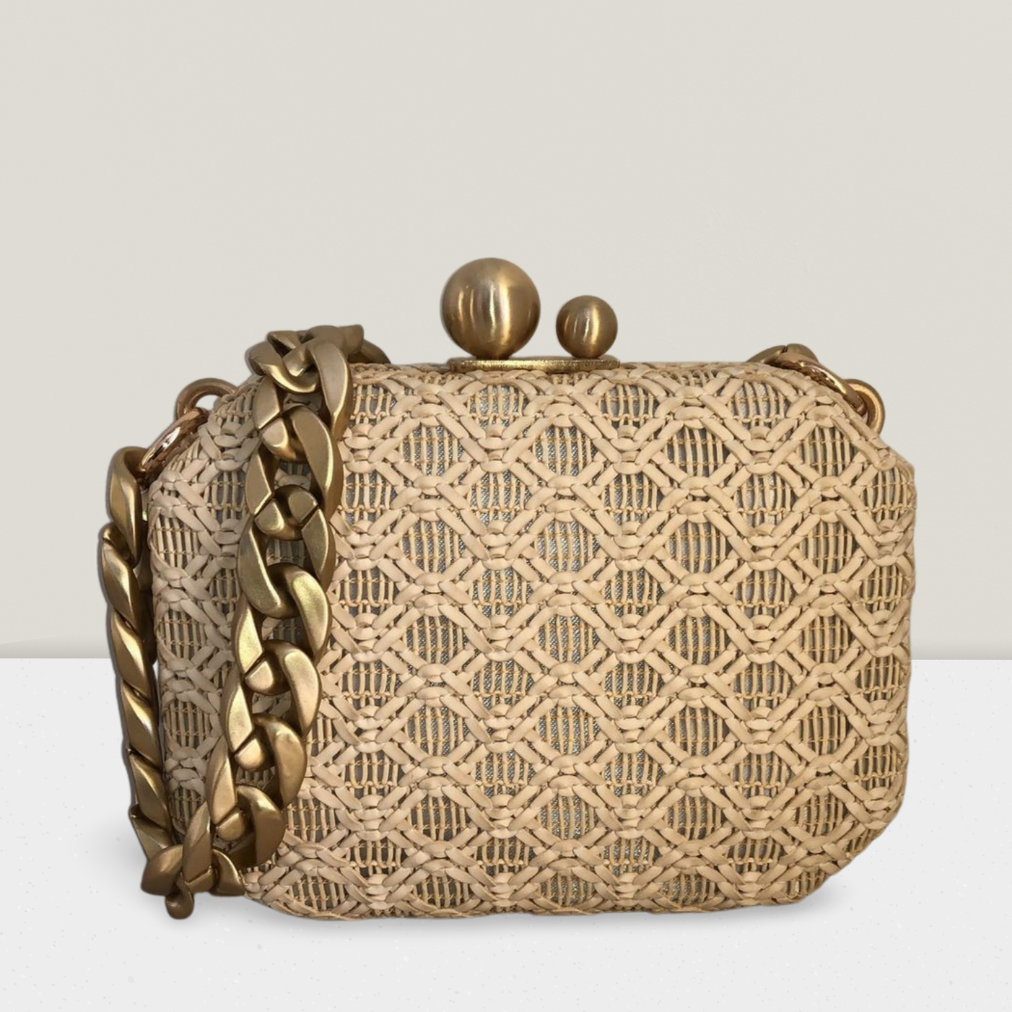 Clutch palha transpassada 