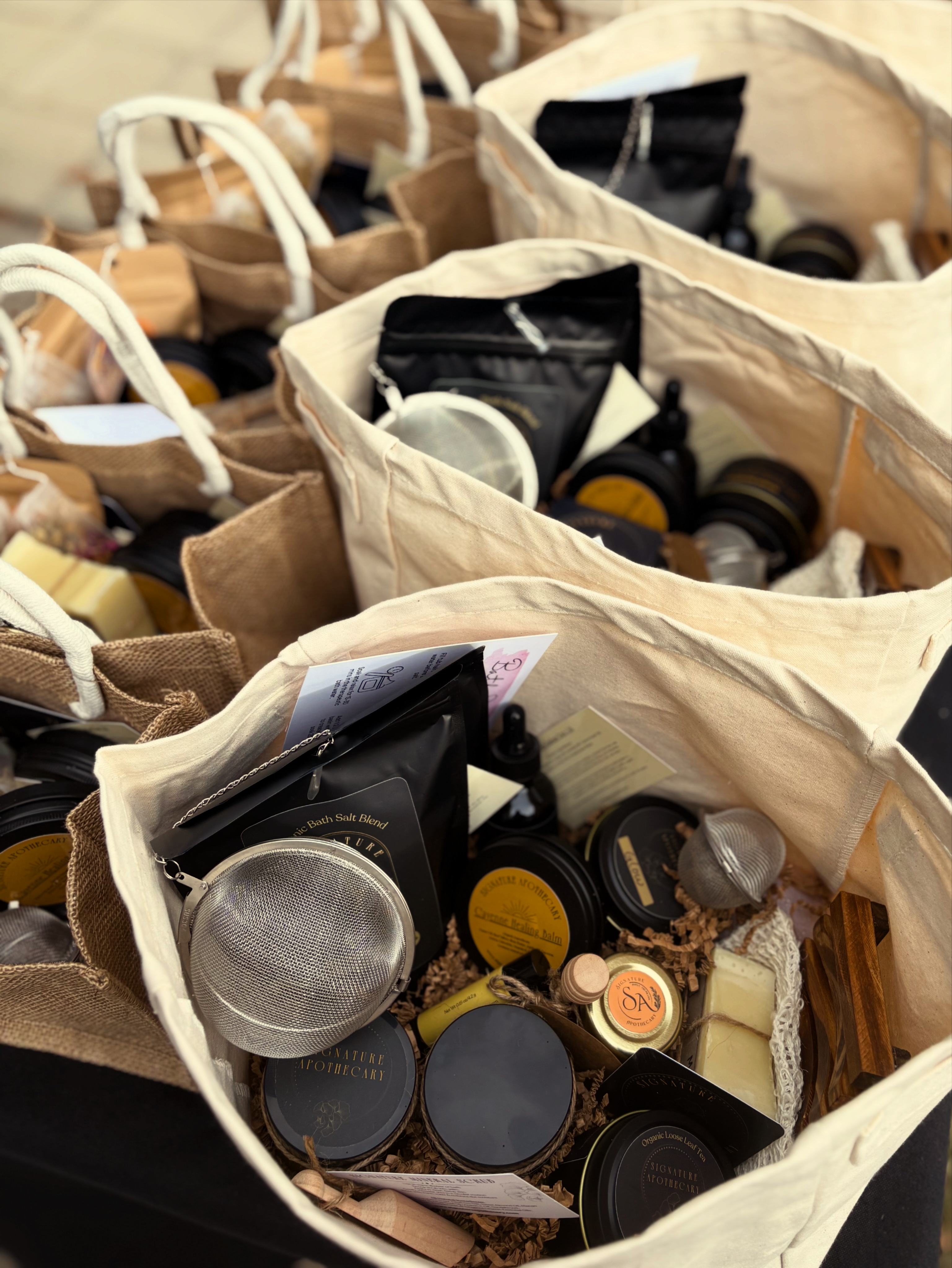 Curated takeaway bag