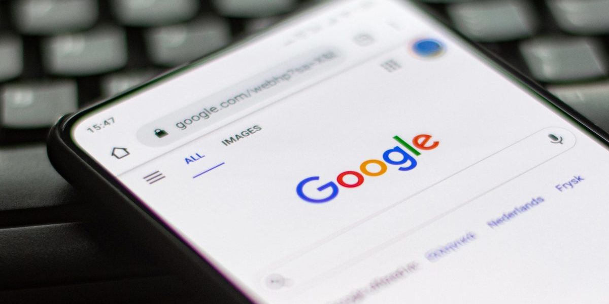 Google Halts AI Overviews for Health Queries After Dangerous Errors