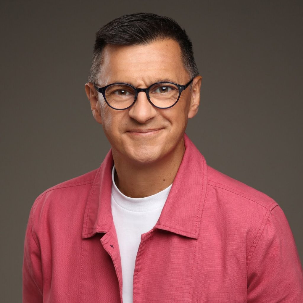 Leadership & AI: Overcoming Workforce Anxiety for Successful AI Adoption