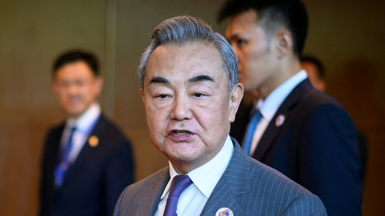 中英外長通話：中東衝突下的外交斡旋與大國角色重塑