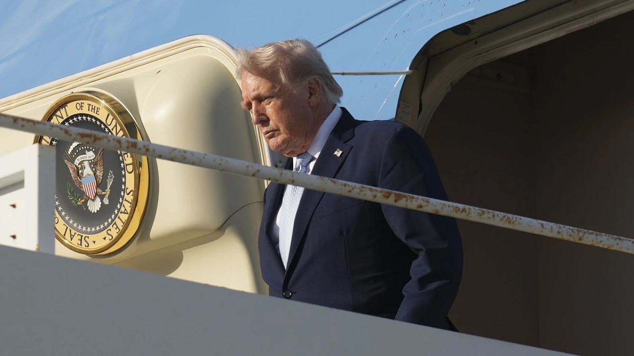 美國總統特朗普對伊朗發出最後通牒:霍爾木茲海峽風雲再起,全球油市面臨考驗