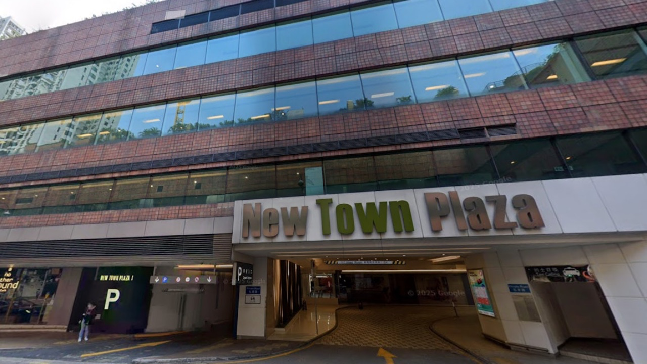 沙田新城市廣場驚現持刀男賊盜女裝 衝擊商場保安與治安管理!