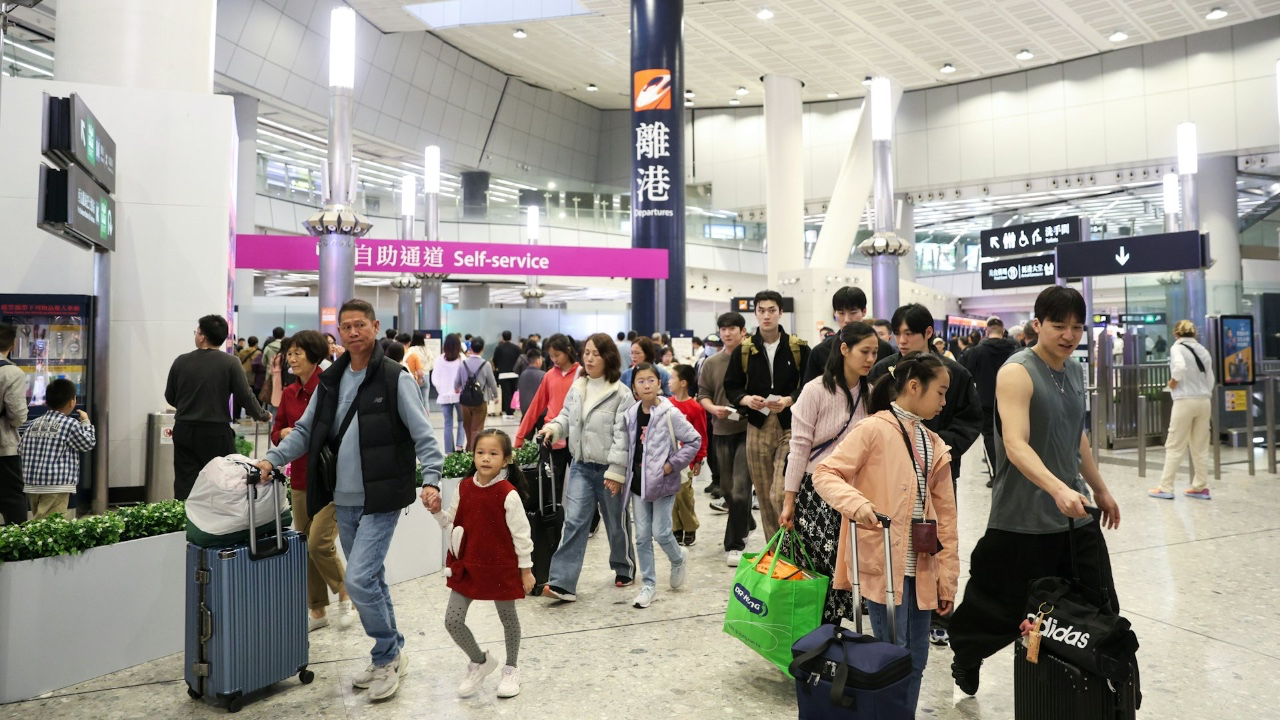 復活節高鐵搶票潮：港人北上消費熱潮下的交通困境與經濟反思