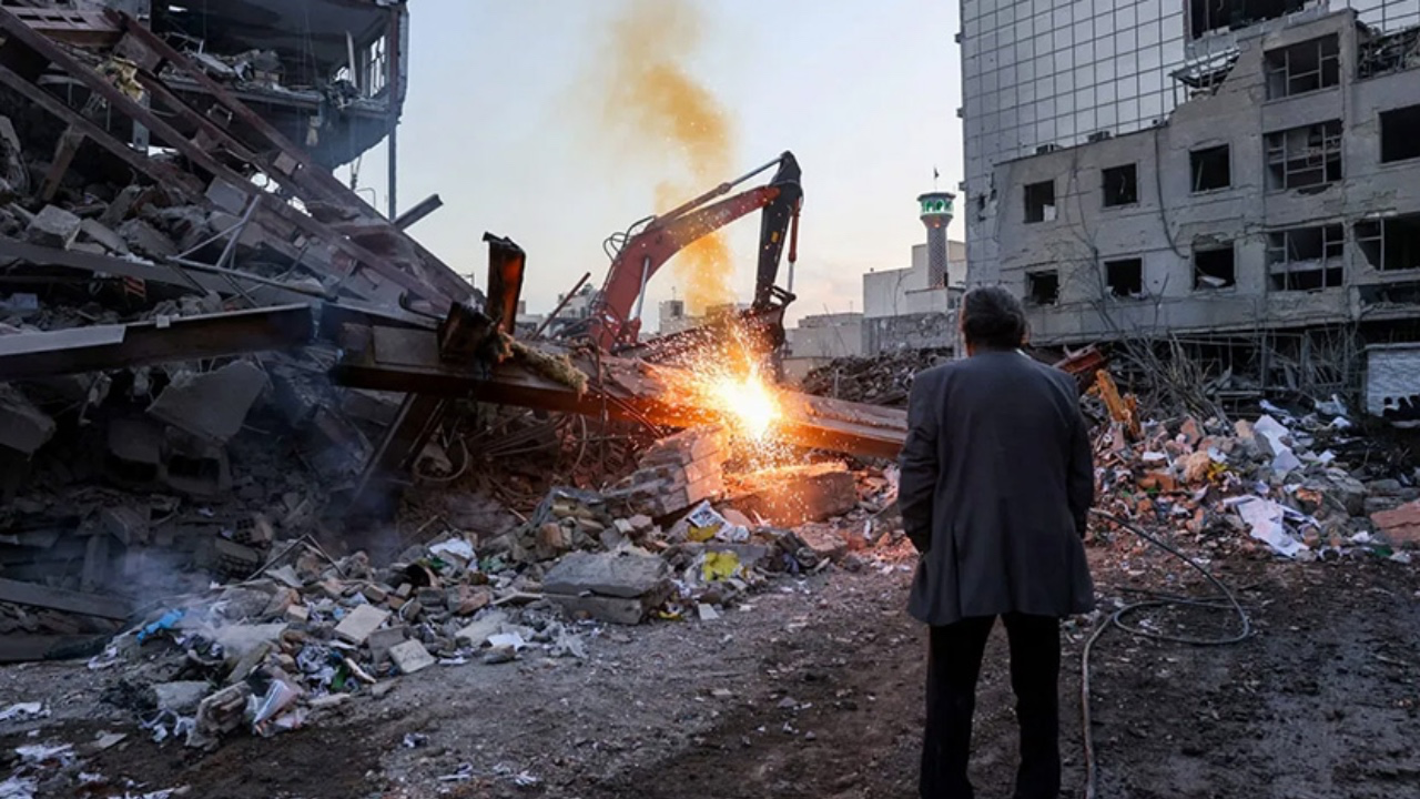 霍爾木茲風雲再起：伊朗戰爭逾月，油價危機下的全球地緣政治洗牌與特朗普戰略佈局