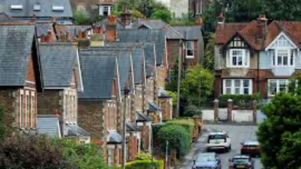 英國租客炸屋事件：租務市場下的社會危機與權益拉鋸