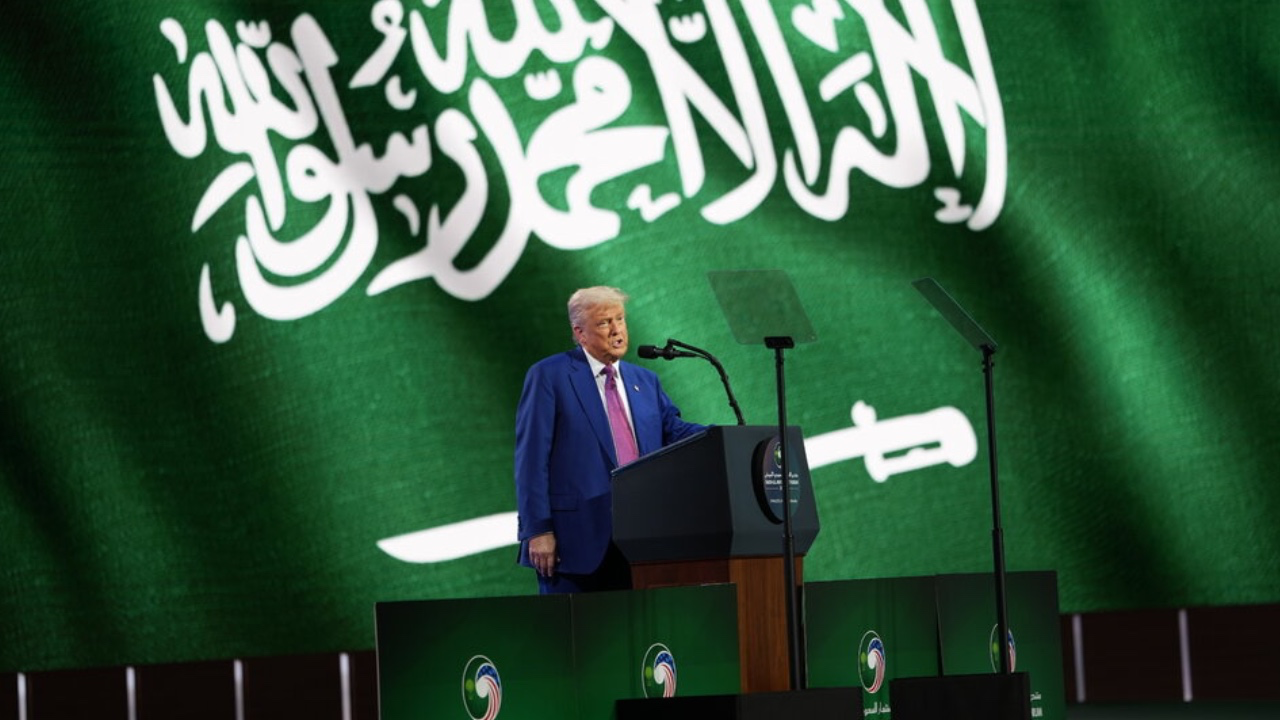 特朗普與伊朗：停火羅生門下的霍爾木茲海峽風雲