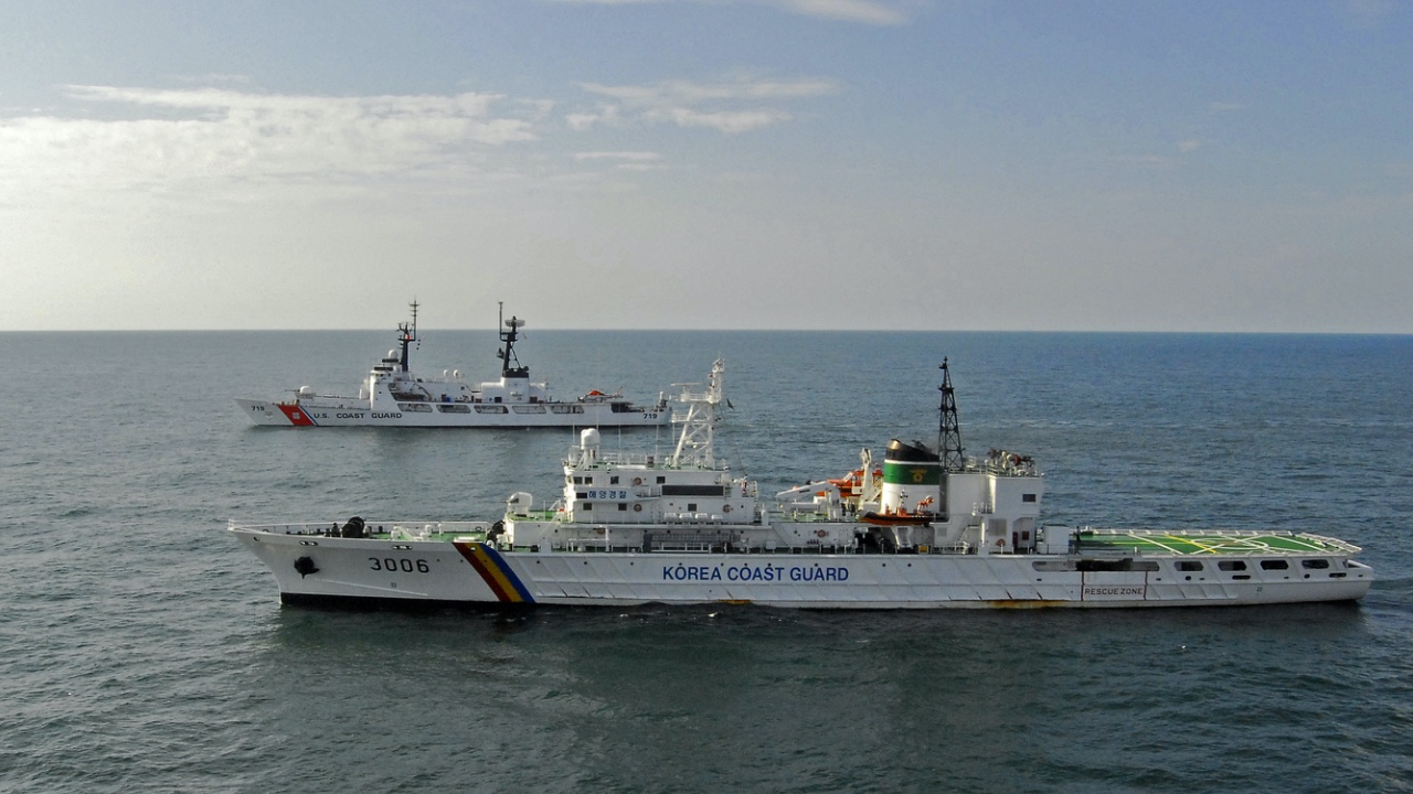 萬噸巨艦直撲日本海！中國海軍「物理降溫」日本右翼狂熱！