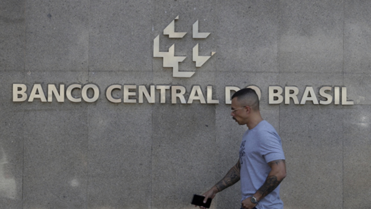 中國信保援巴緩解高利貸壓力，美國憂慮聖多斯港權屬引發地緣角力