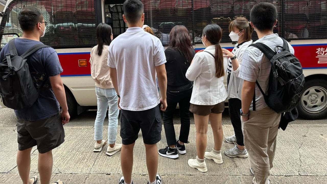 觀塘掃黃七日戰：14內地女落網，最老53歲，賣淫黑點屢清屢現背後的真相