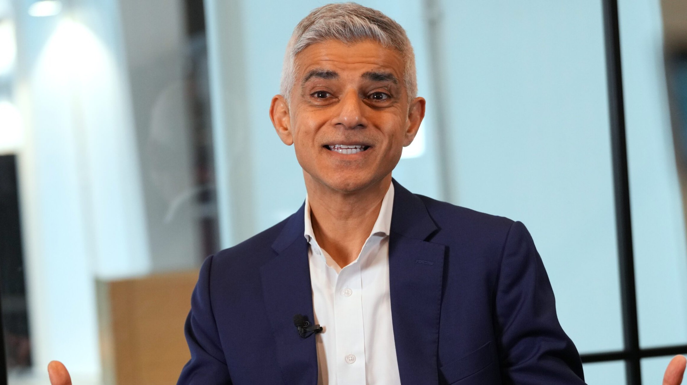 英國工黨助長「零元購」!90%慣犯可免監禁 同日倫敦市長屋企門口現MP5衝鋒槍