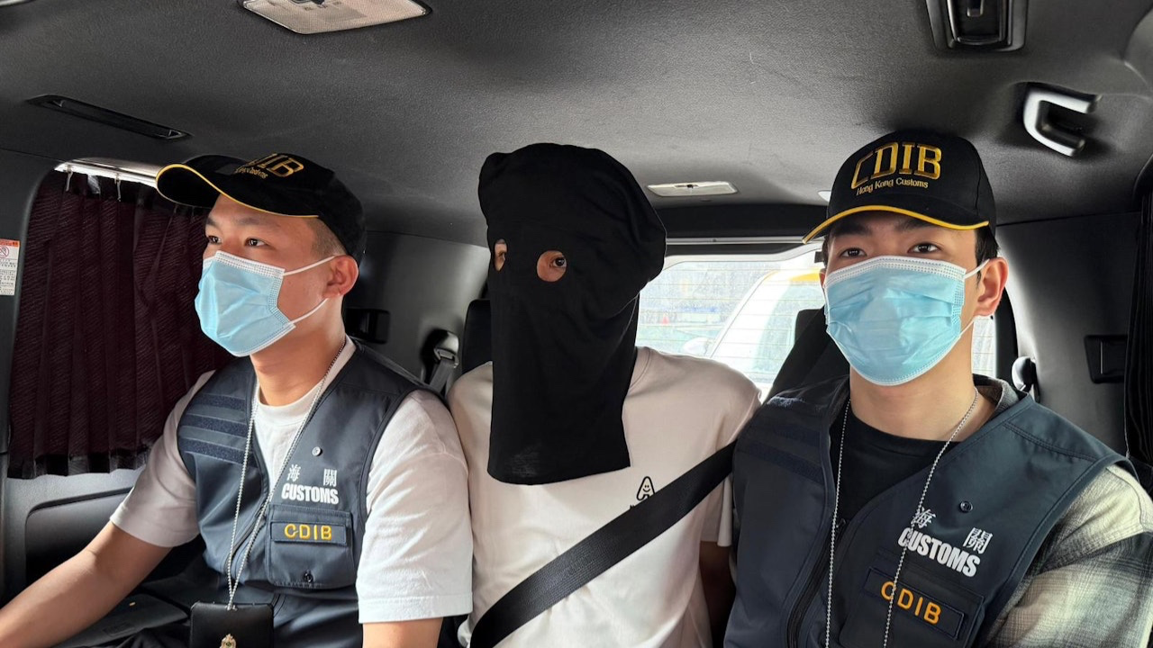 薯片變K仔？32歲土耳其男機場被捕！海關破獲史上最狡猾販毒案？