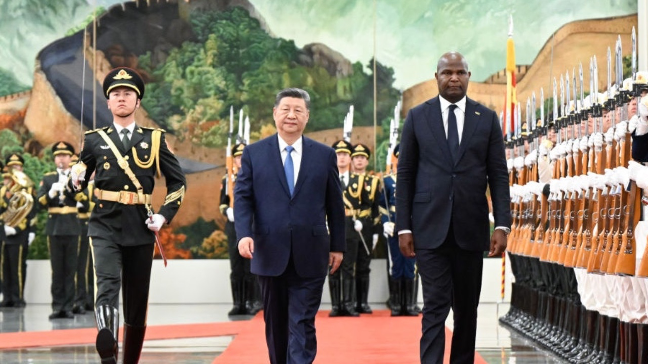 中莫升級「命運共同體」！習近平、查波握手背後地緣洗牌！中國真正想鎖住，係整個非洲未來佈局？