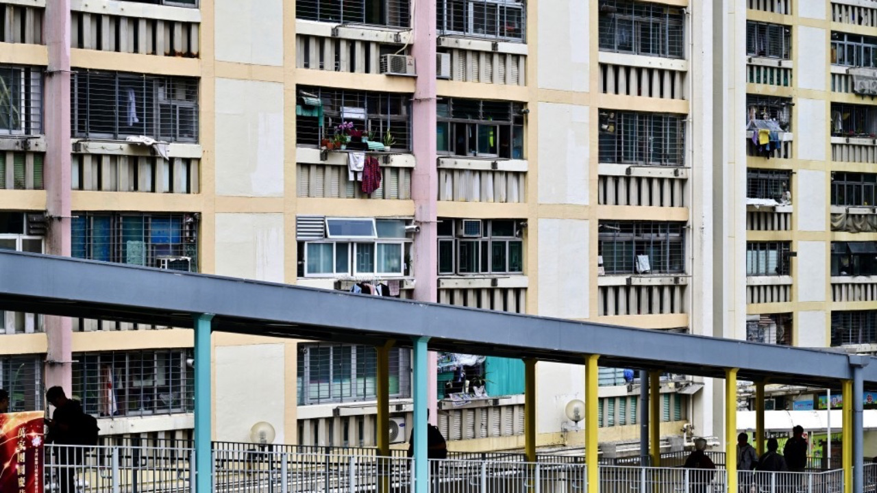 公屋新制殺到！大批富戶踩界出事？內地樓照計資產！長生津又唔使報？一文睇清陷阱位！