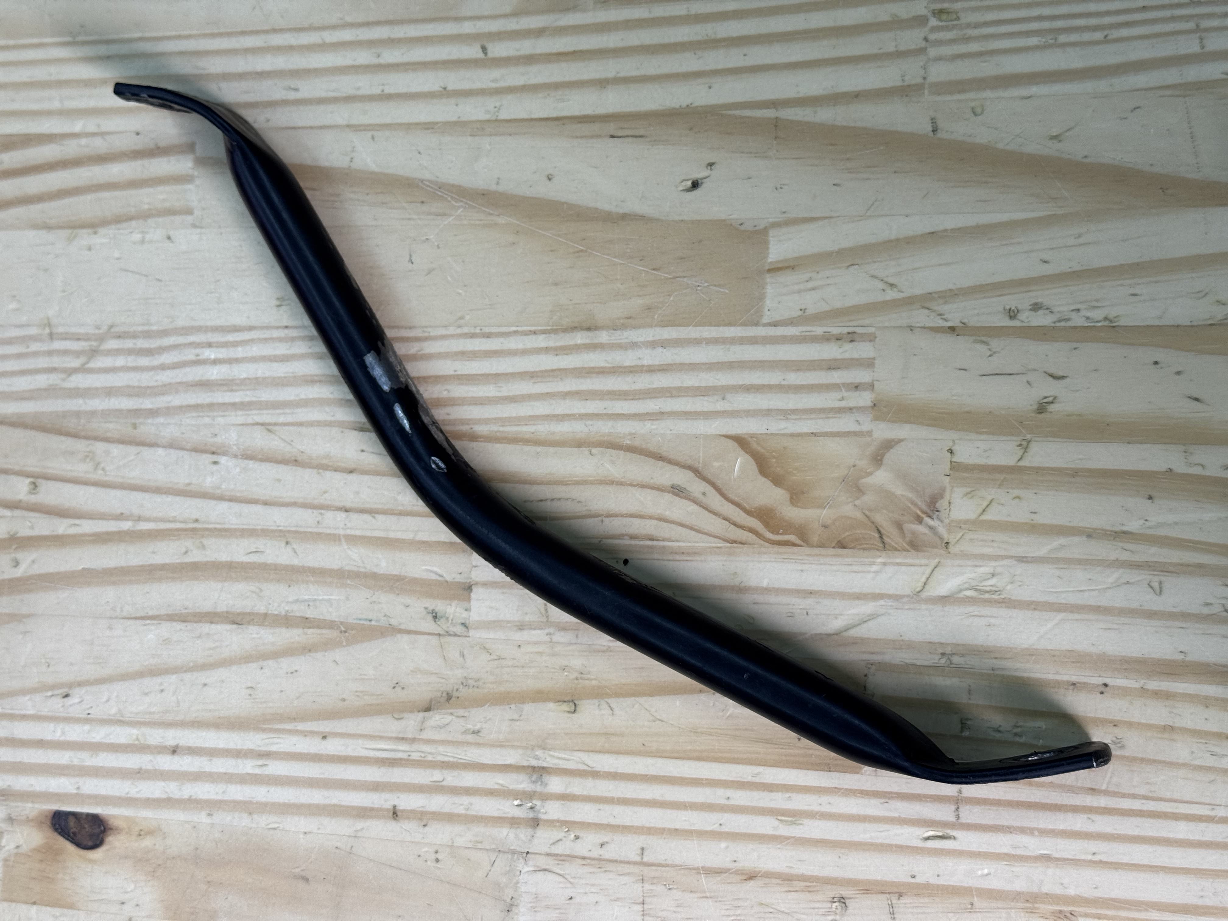 Barra de banco entortada