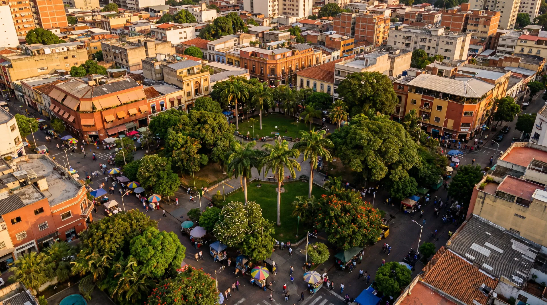Vista aérea de Nueva Casarapa y el Parque José María Cartaya, Guarenas
