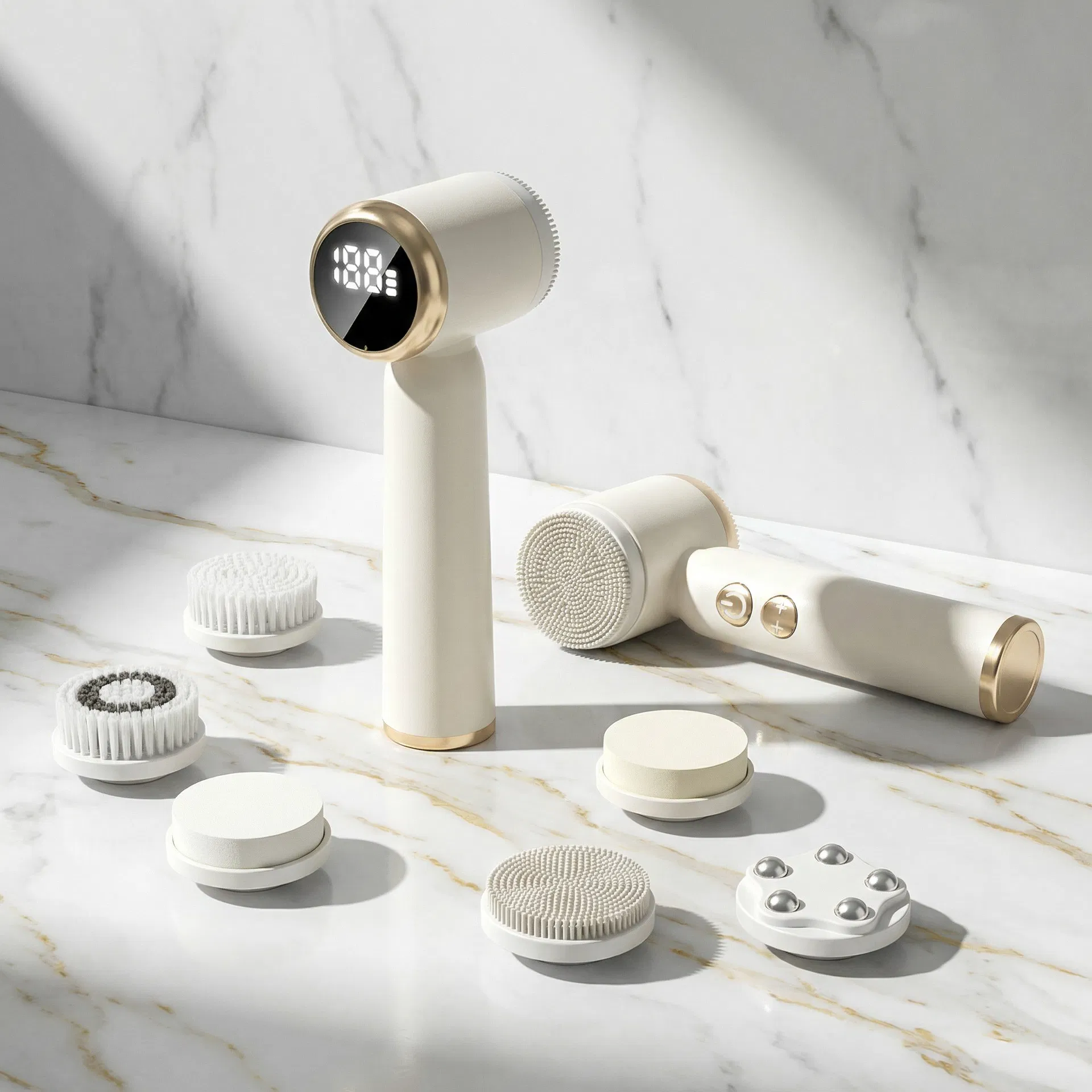 Brosse nettoyante visage premium Rituel Éclat avec écran LED et 6 têtes interchangeables — disponible en plusieurs coloris