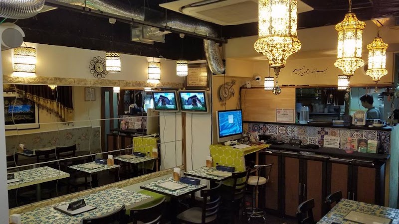 Ali's Kitchen Osaka Halal Pakistani & Arabic Restaurant