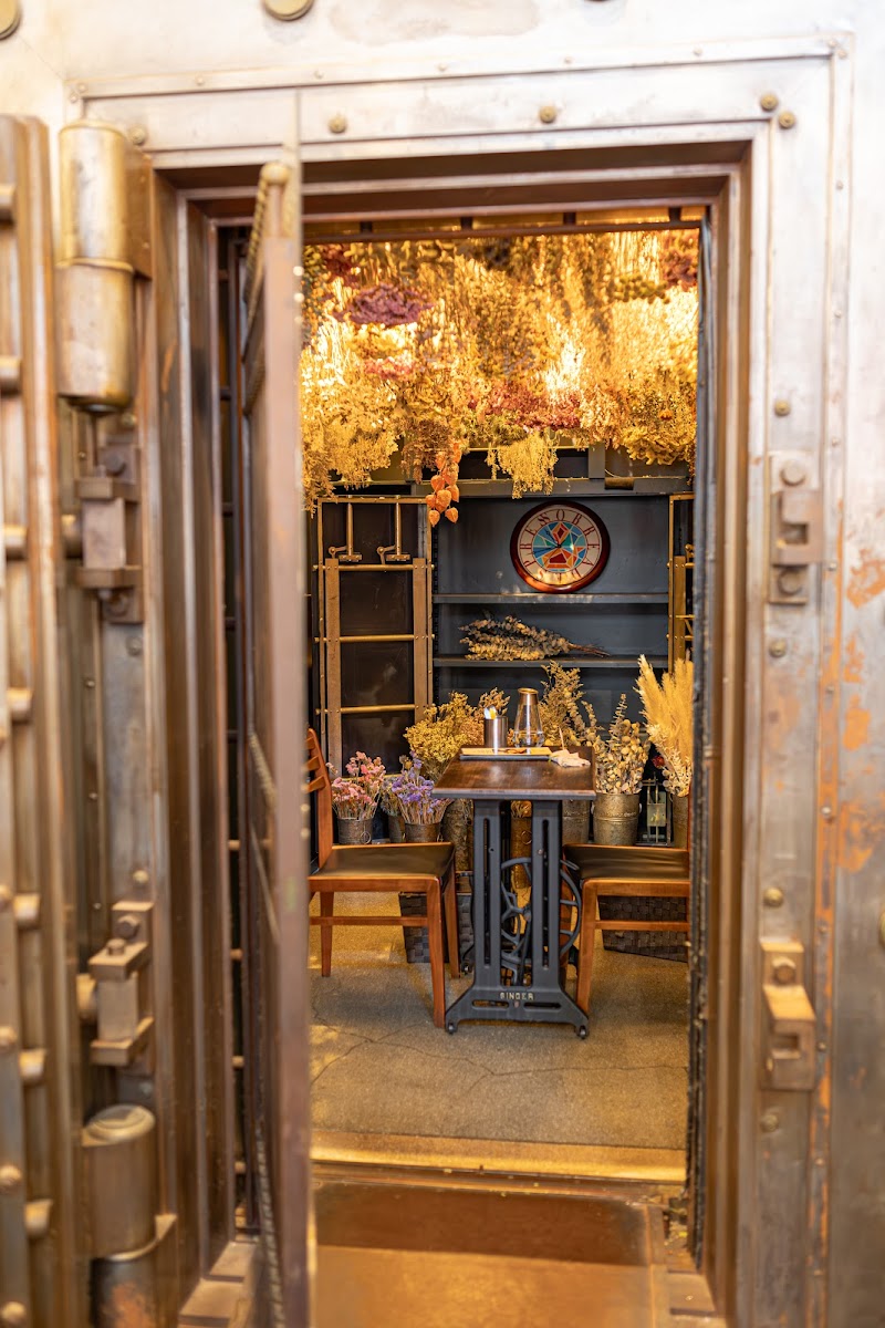 Bread, Espresso and Sakaisuji Club