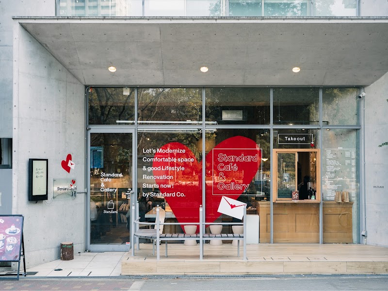 Standard Café & Gallery 靭公園店
