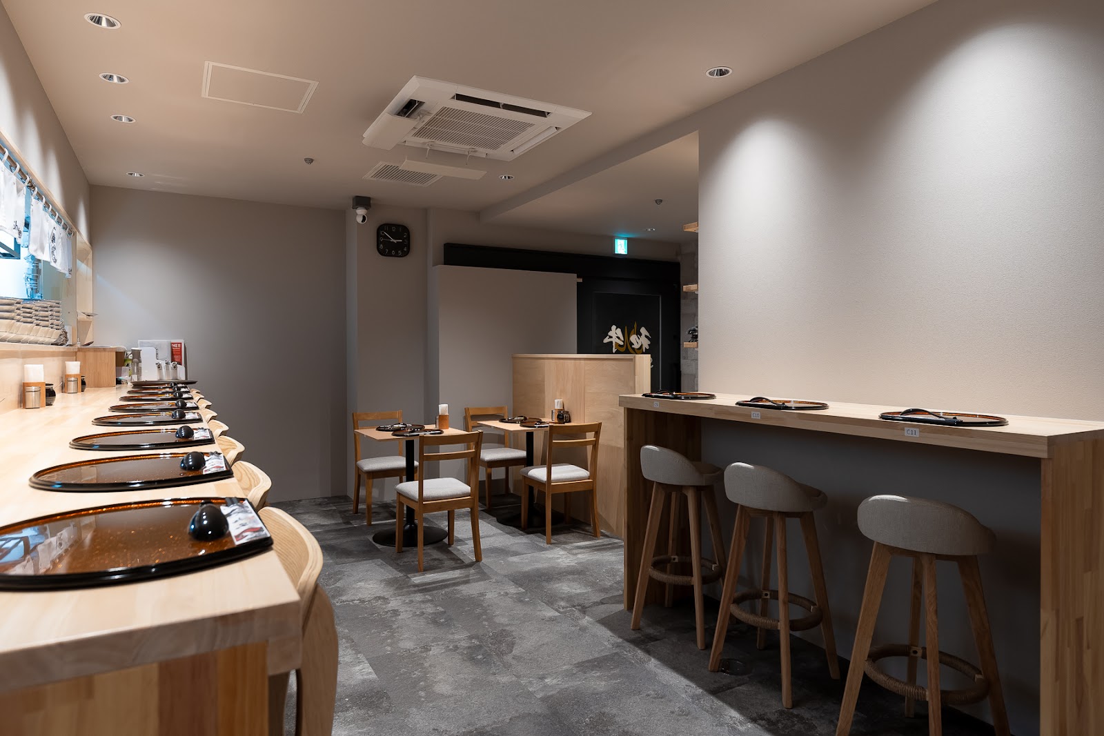 Photo by Mansoor Al Mehairi