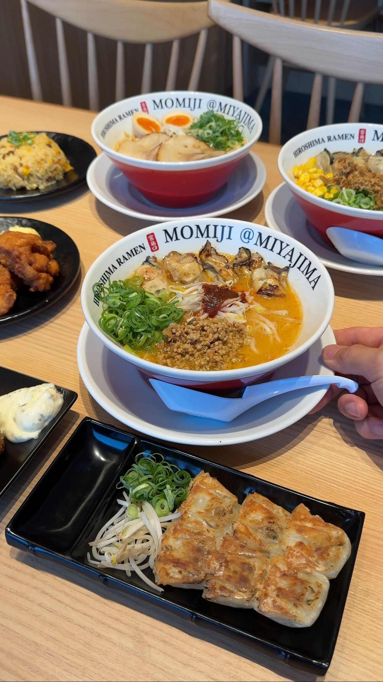 広島ラーメン 椛 -momiji- 宮島口本店