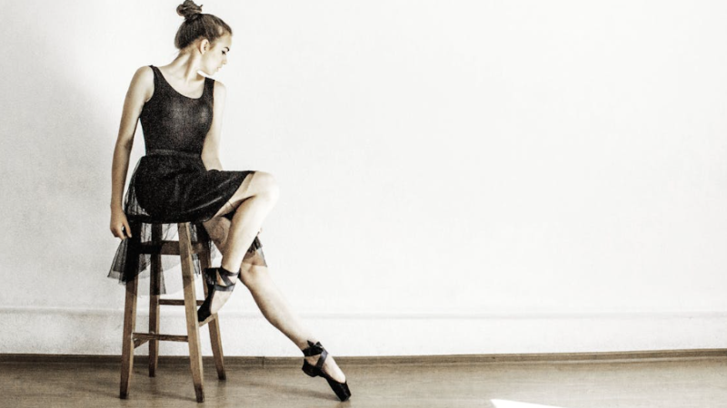 你有芭蕾梦想?走进英国皇家芭蕾舞学院的芭蕾之境