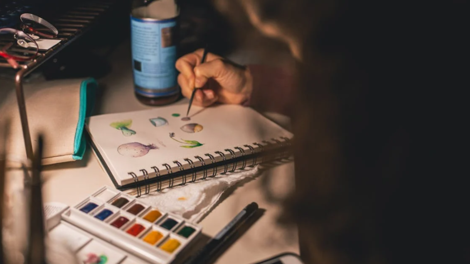 伦敦人都在学的5个绘画课，0基础也能画得像艺术家！