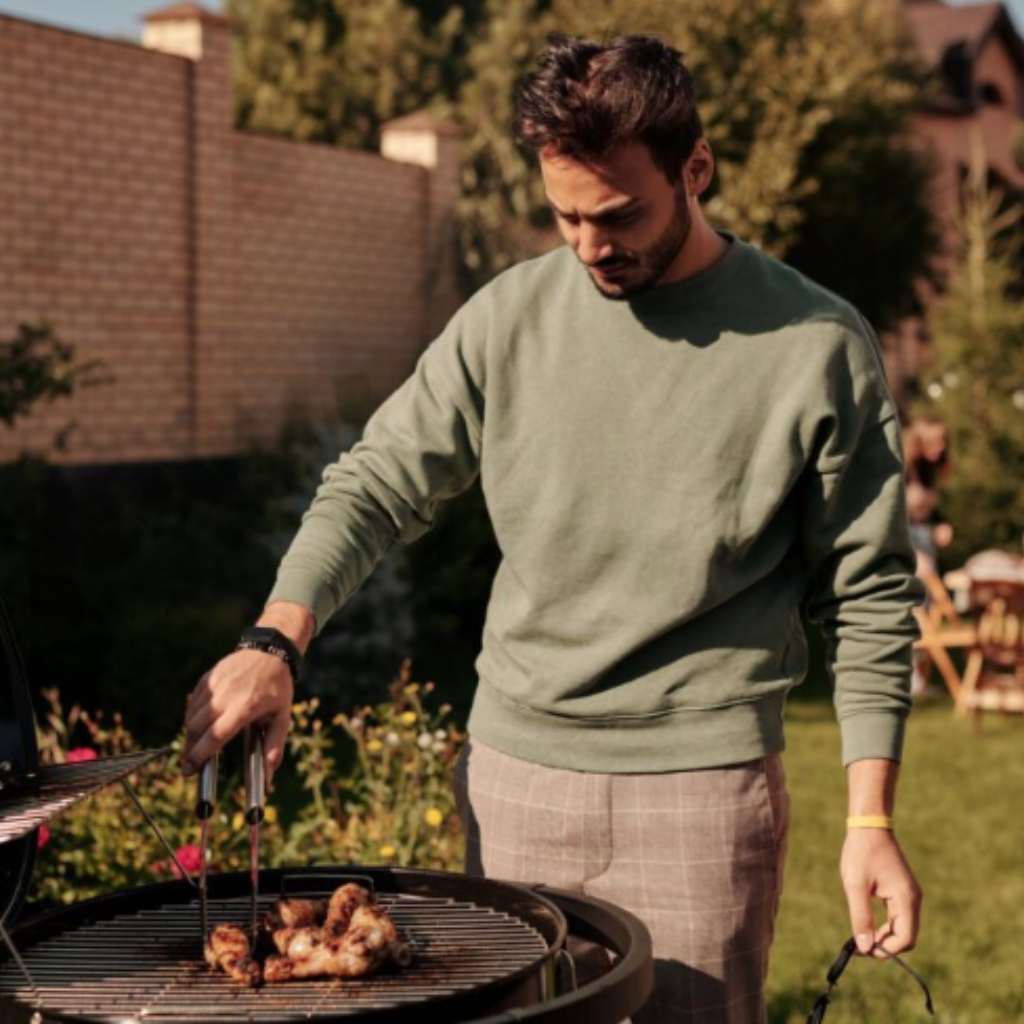 准备好你的花园,让它成为远离喧嚣的夏日娱乐场所