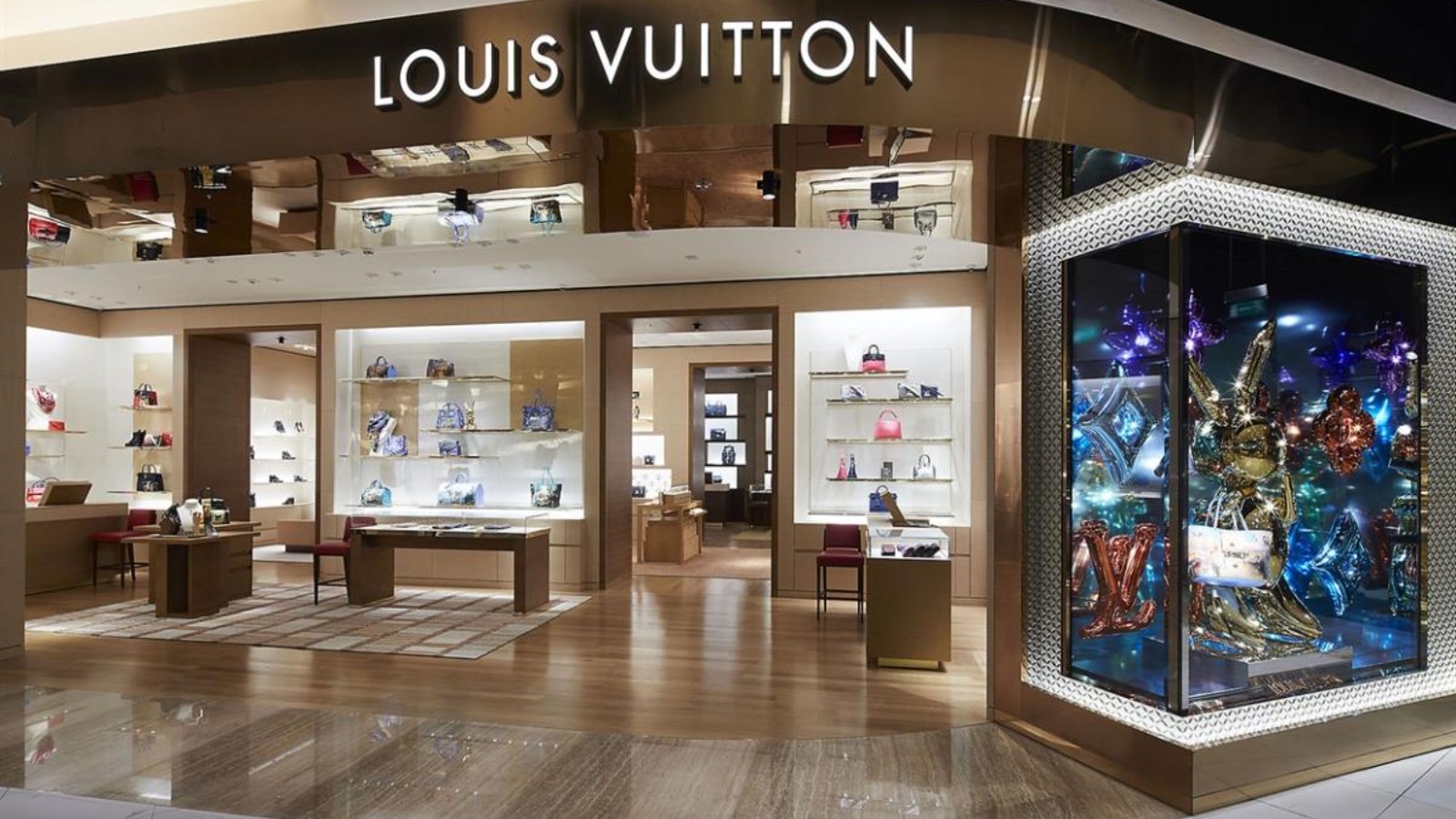 英国买LV便宜吗?2025英国LV价格对比、退税与购物攻略