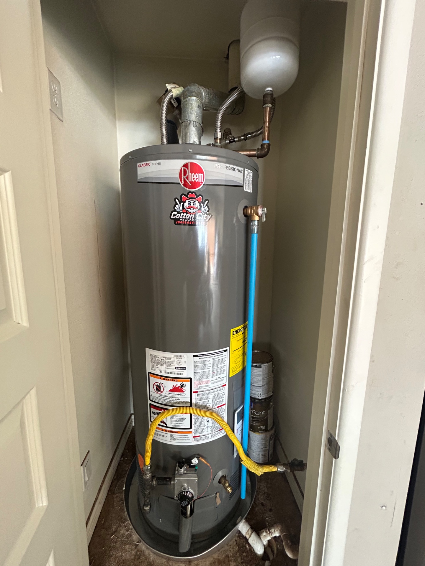 Water Heater Replacement in Kelsey Park, Lubbock, TX - Cotton City Plumbing completed a water heater replacement near Kelsey Park in Lubbock, TX.