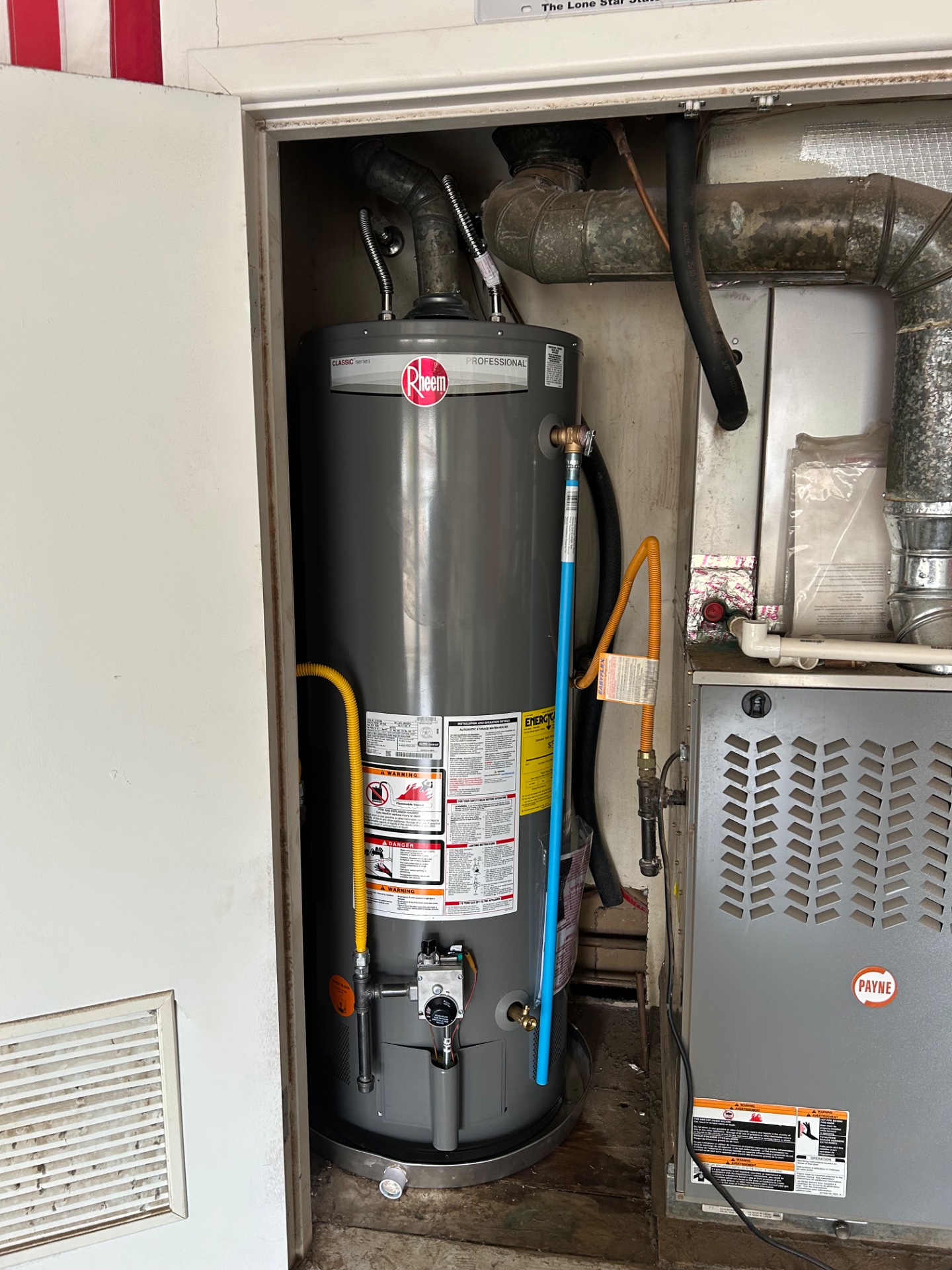 Water Heater Replacement in Coronado, Lubbock, TX - Cotton City Plumbing completed a water heater replacement near Coronado in Lubbock, TX.