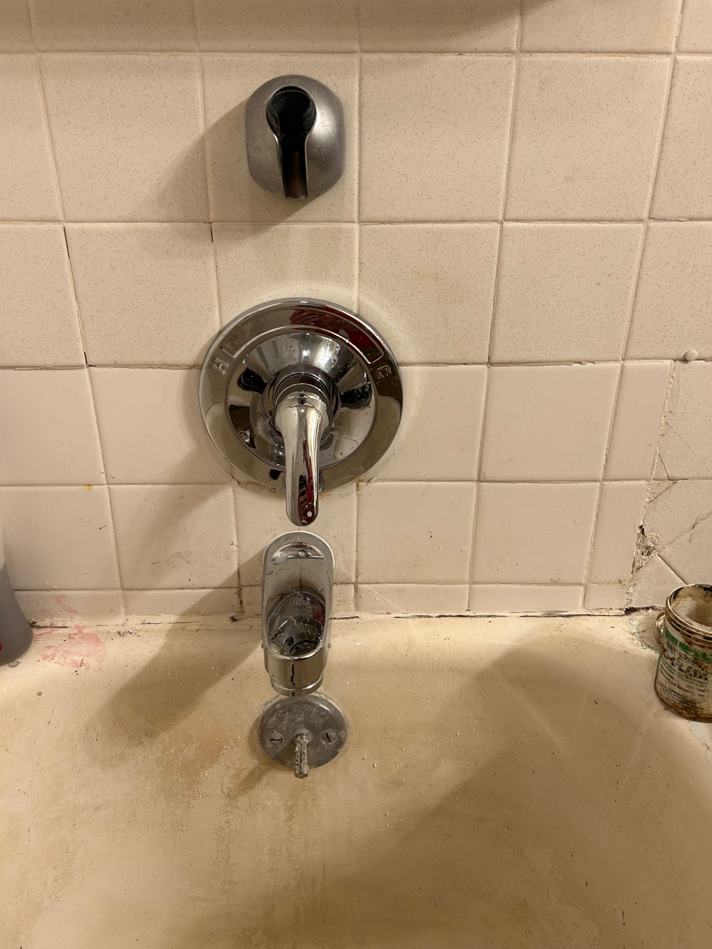 Bathtub Repair in Caprock, Lubbock, TX - Cotton City Plumbing performed a bathtub repair near Caprock in Lubbock, TX.