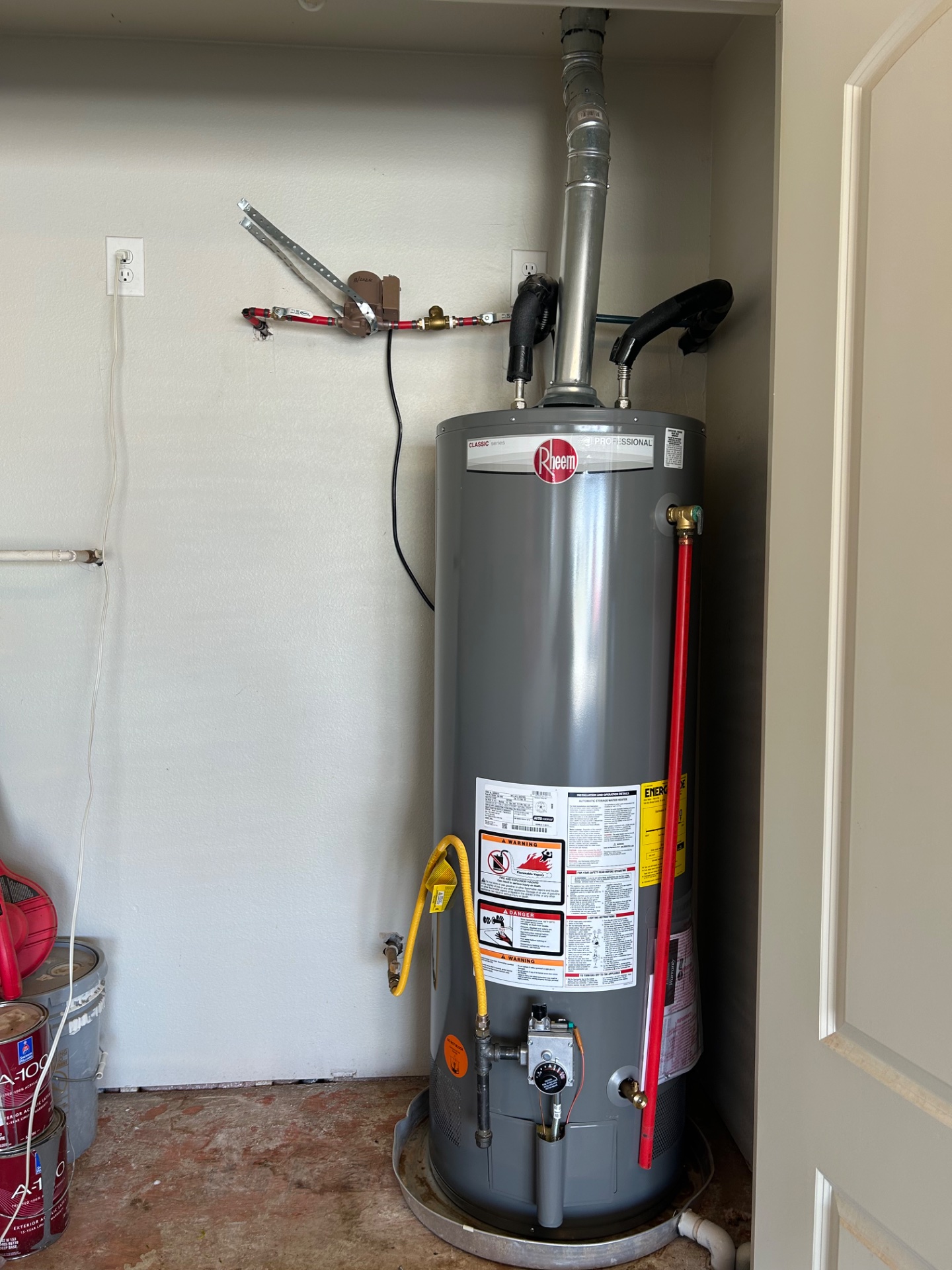 Water Heater Installation - Cotton City Plumbing installed a 50 gallon natural gas Rheem water heater here in Lubbock, Texas.