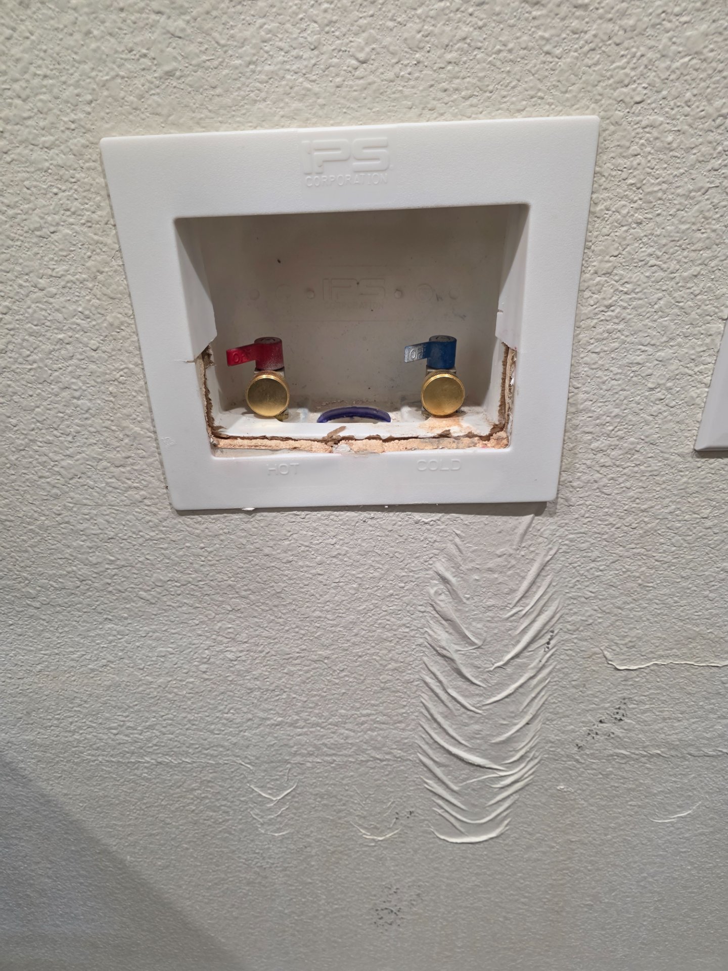 General Plumbing in Lubbock, TX - Cotton City Plumbing replaced a washer box near 4801 118th St in Lubbock, TX.