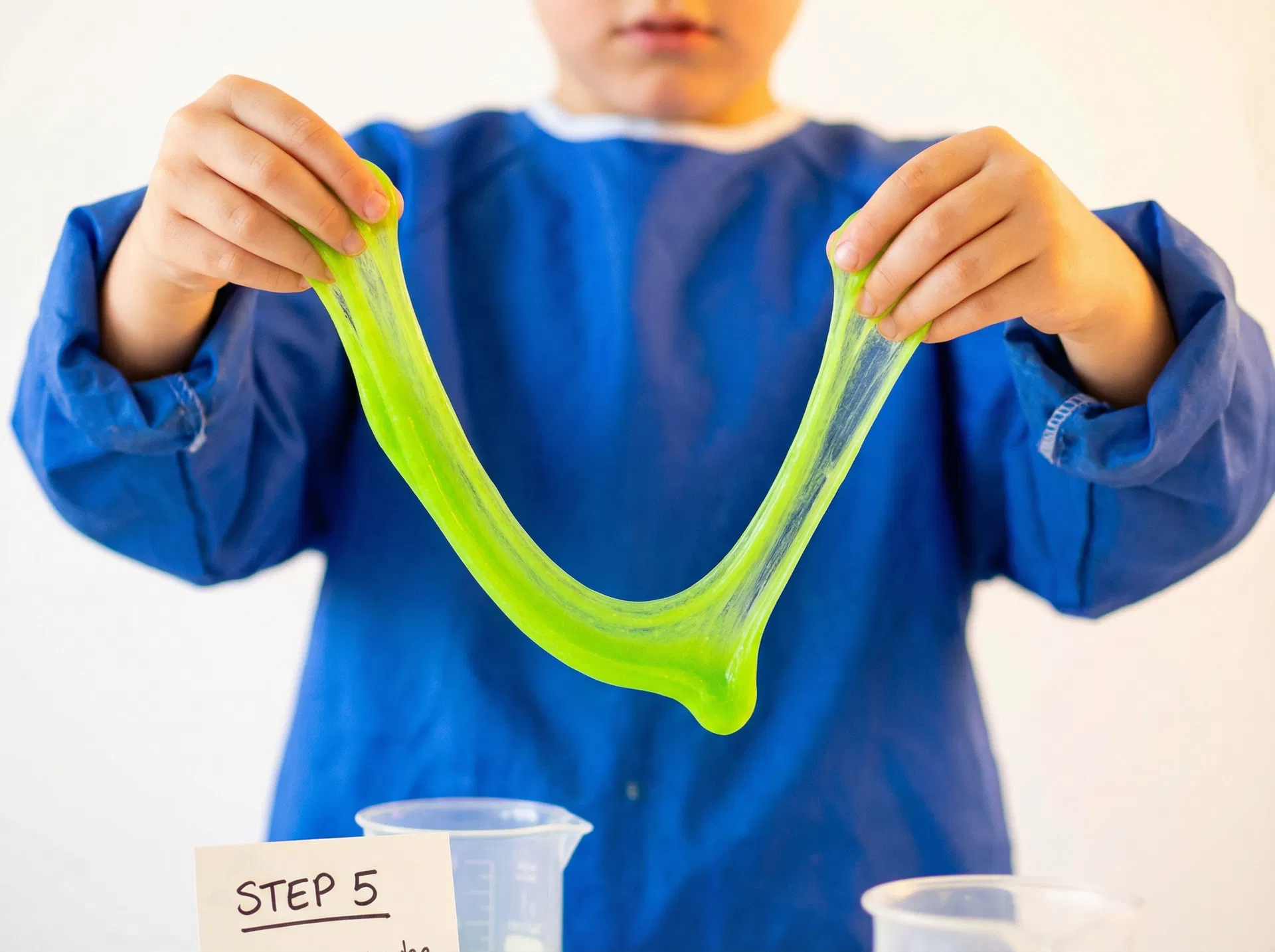 のばして遅んでこう！のイラスト