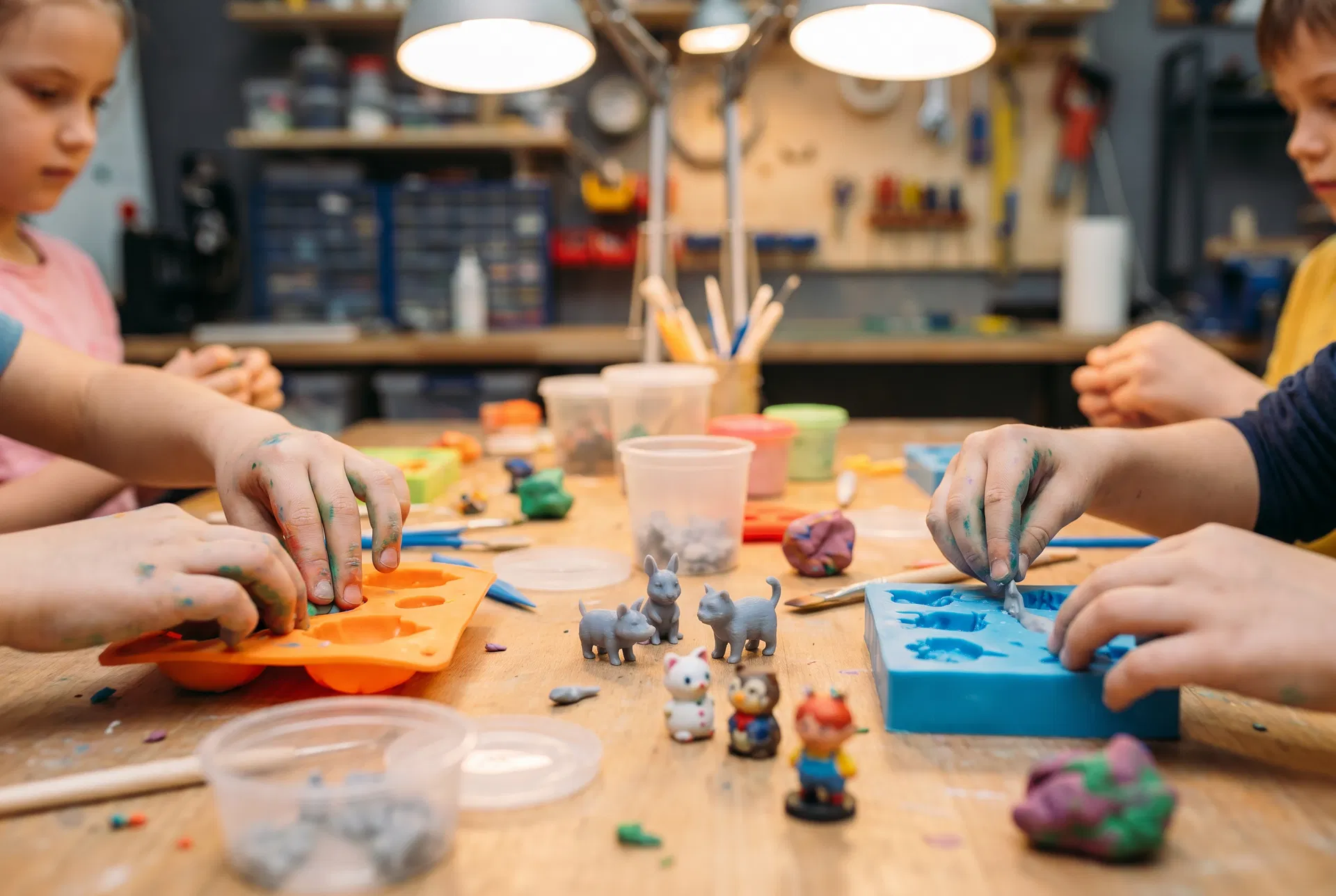 硅胶翻模实验室——从数字到实物的神奇转变